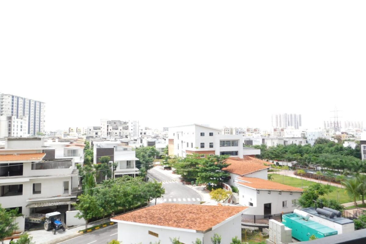 2 BHK in BANDLAGUDA JAGIR KISMATPUR ROAD APP JUNCTION, Hyderabad