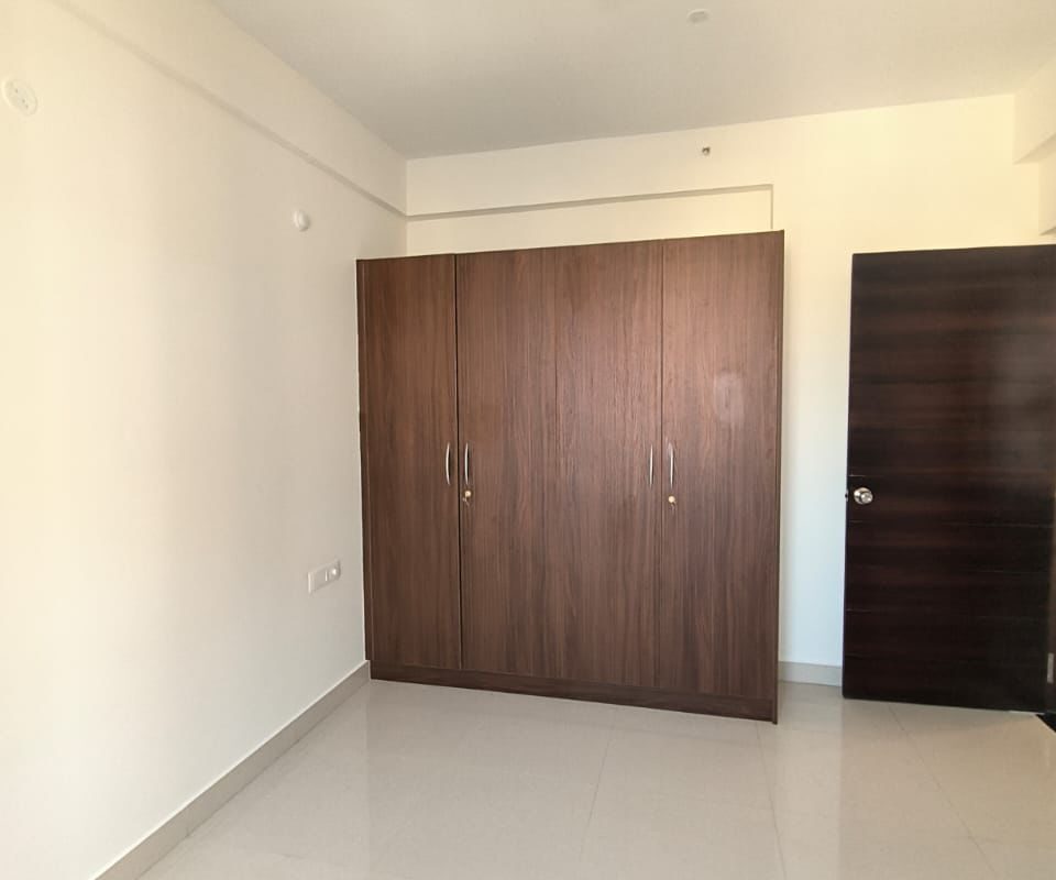 SMR Vinay Harmony County in Bandlaguda Jagir, Hyderabad. Apartments in SMR Vinay Harmony County in BANDLAGUDA JAGIR KISMATPUR ROAD APP JUNCTION, Hyderabad in BANDLAGUDA JAGIR KISMATPUR ROAD APP JUNCTION, Hyderabad 5